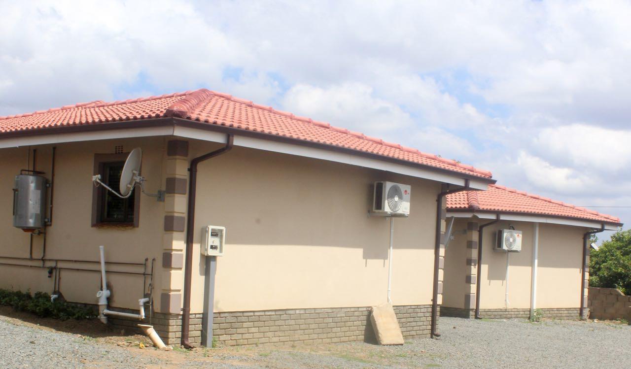 Mbopha Guest House Ulundi Extérieur photo
